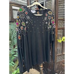 Beautiful Vintage Blouse from ISIS
